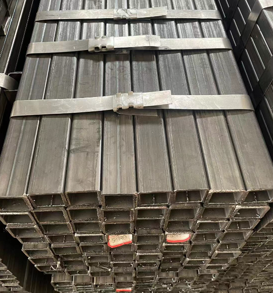 黔江工业用梯子 镀锌管焊接梯子 铁梯子方管梯